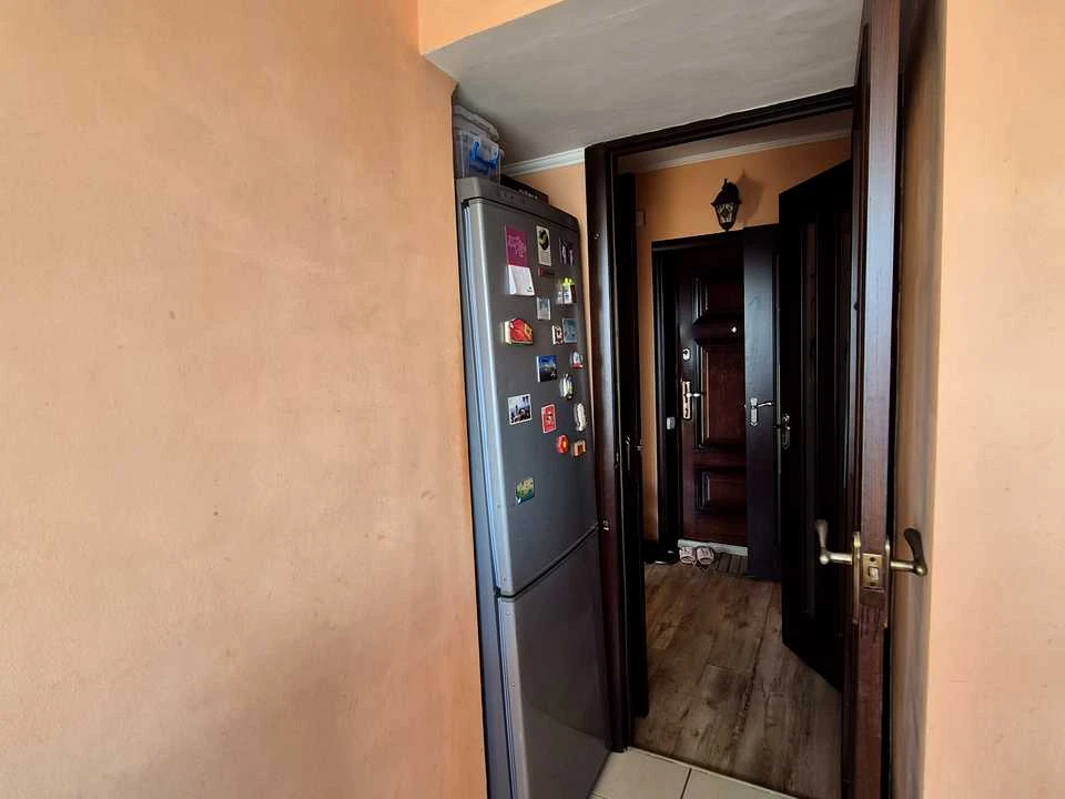 Apartment. Kyiv, Lesya Kurbasa Avenue.
