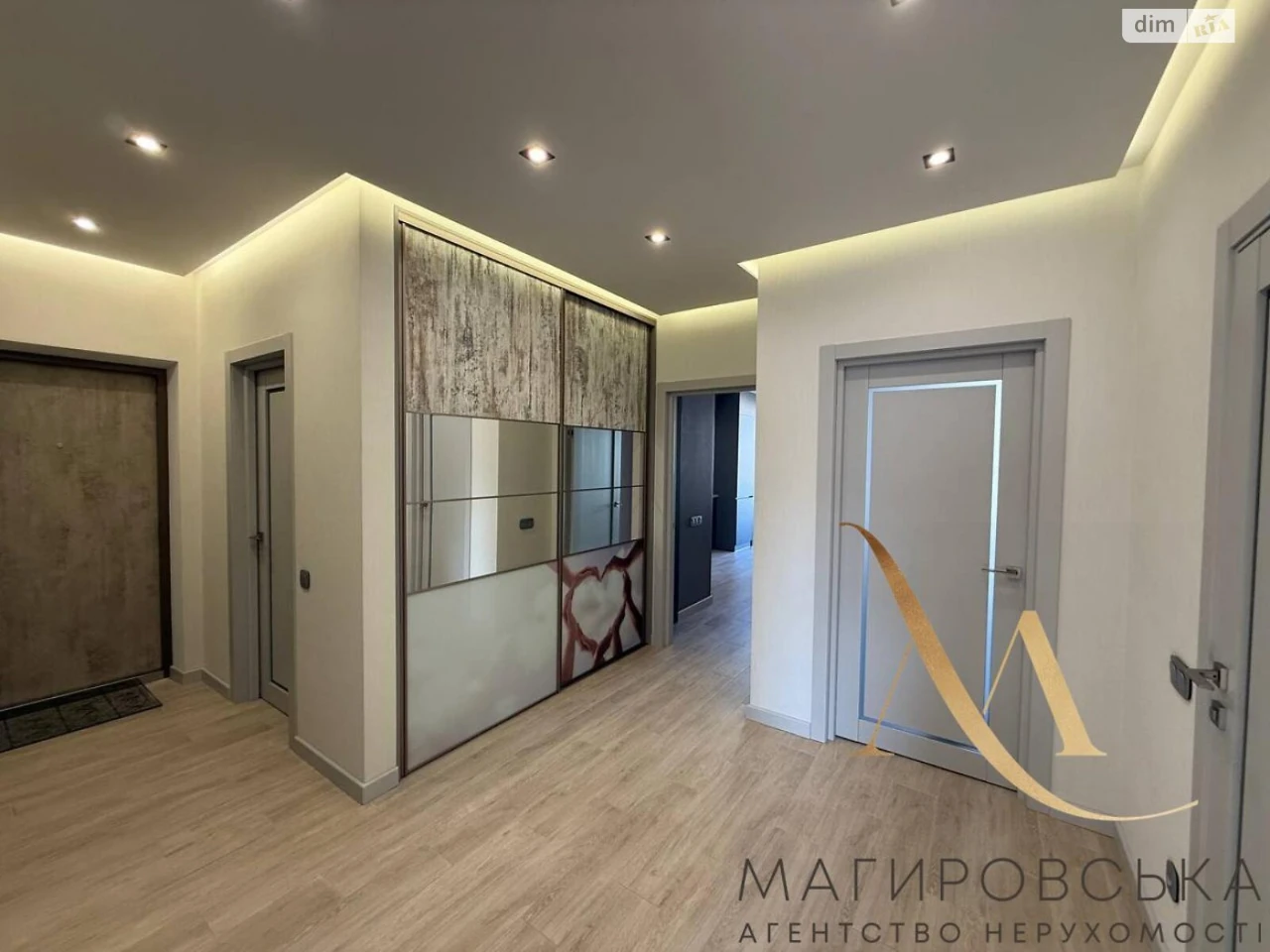 Apartment for Sale - Sykhivsky District
