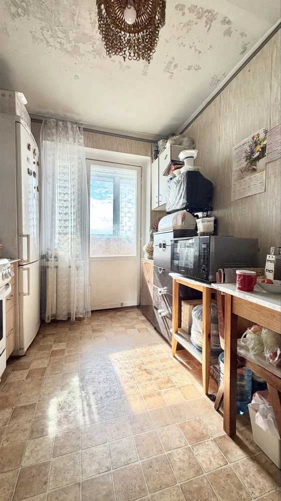 Продам 3к квартиру р-н Титова