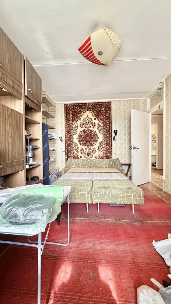 Продам 3к квартиру р-н Титова