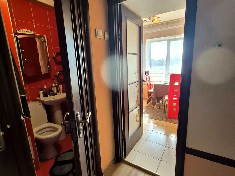 Apartment. Kyiv, Lesya Kurbasa Avenue.