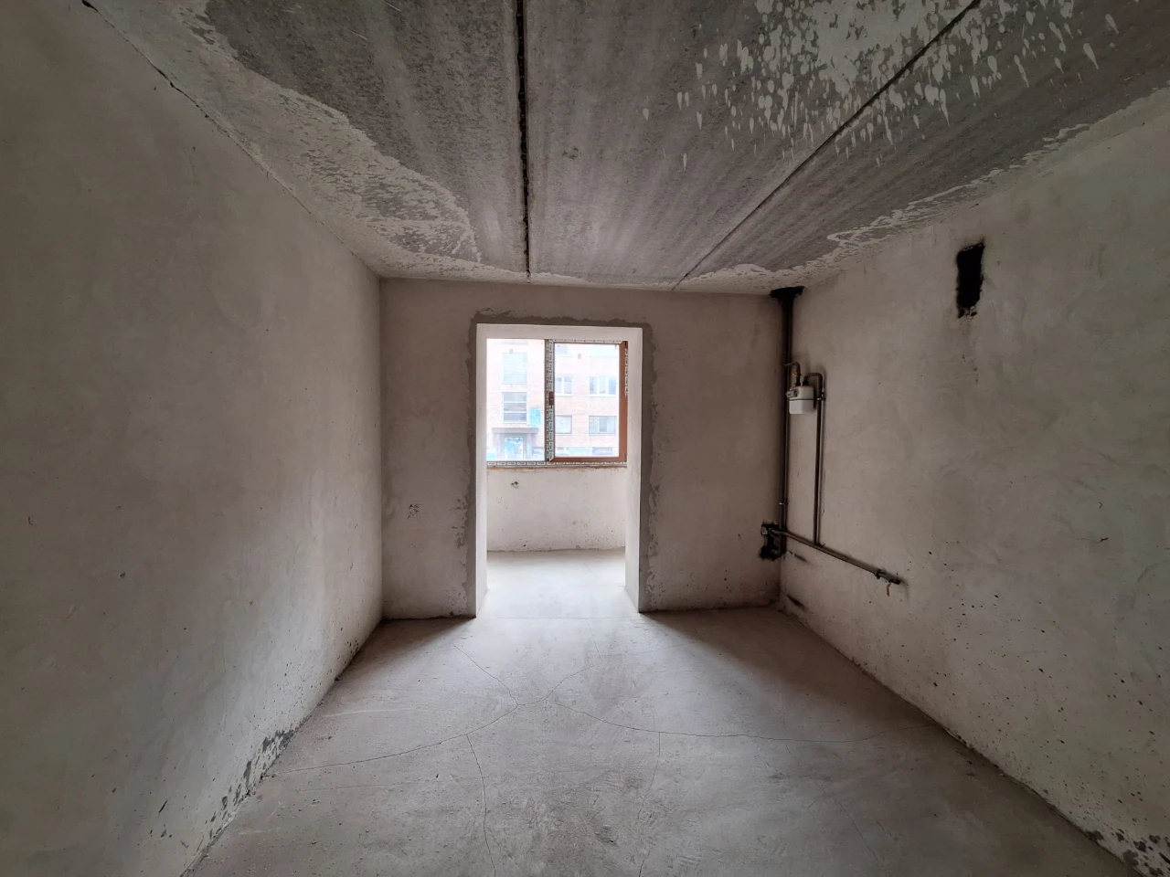 New 2-room apartment in the center, on Шевchenko Street, near a dental clinic