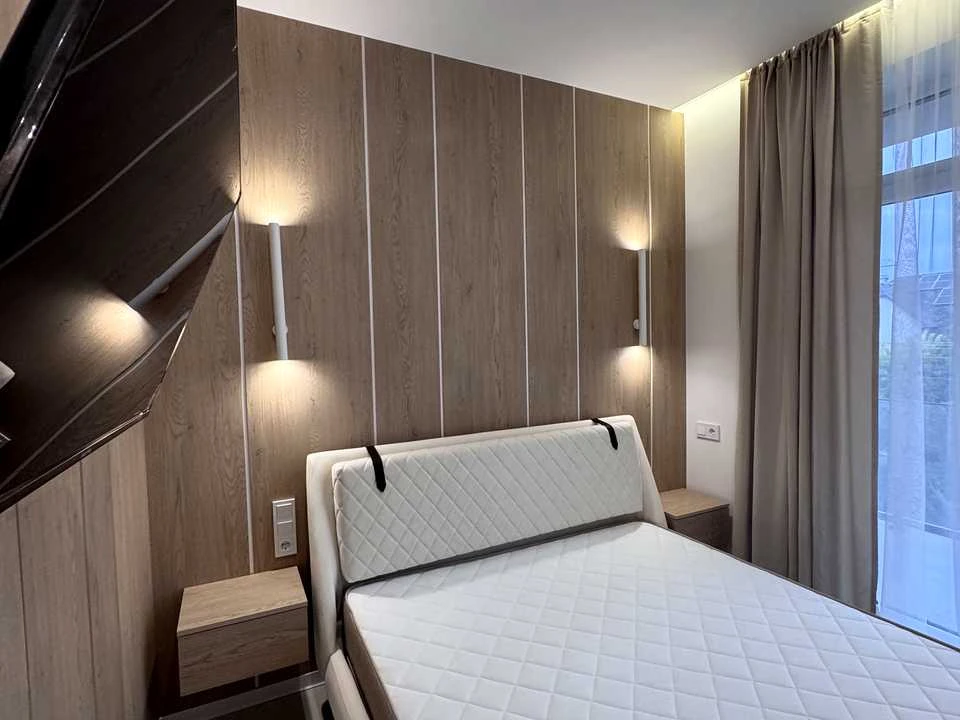 Apartment. Uzhhorod, Verbny Prospect.