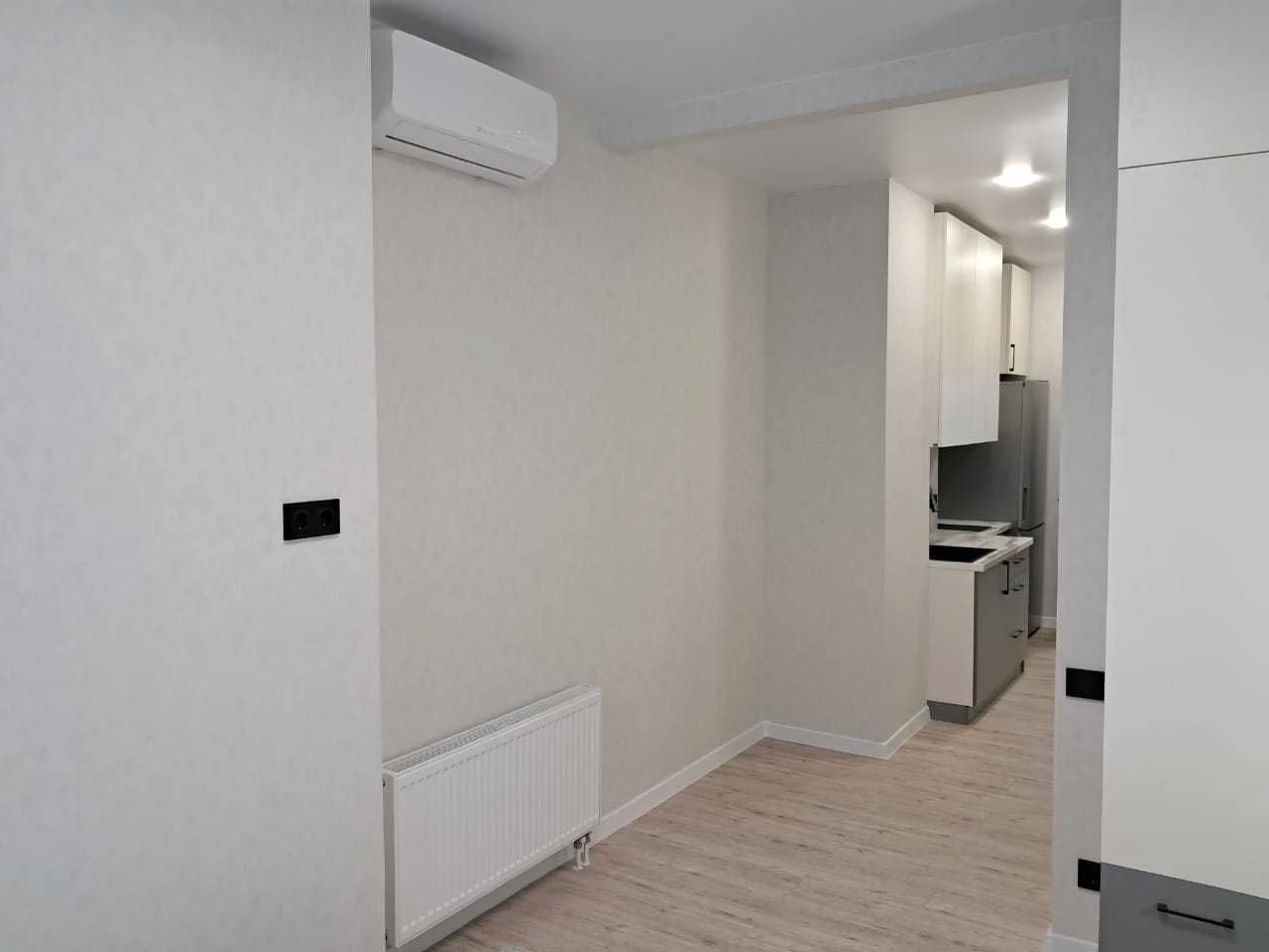 For Sale: 1-bedroom apartment, Designer renovation, Owner