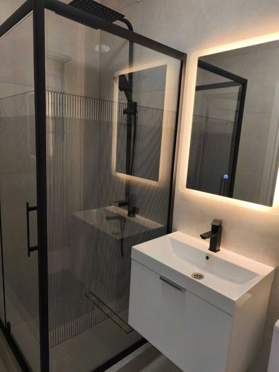 Продам 1-комнатную квартиру в ЖК "Акварель-4"/ Профсоюзная