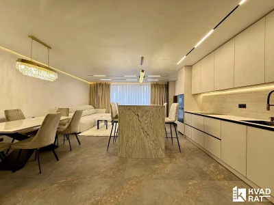 Unique studio apartment near the lake