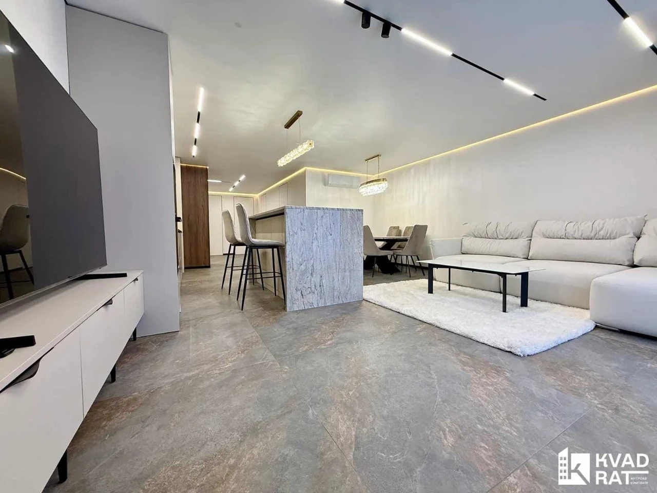 Unique studio apartment near the lake