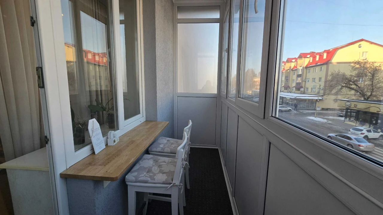 3-bedroom apartment on Ivan Franko Street