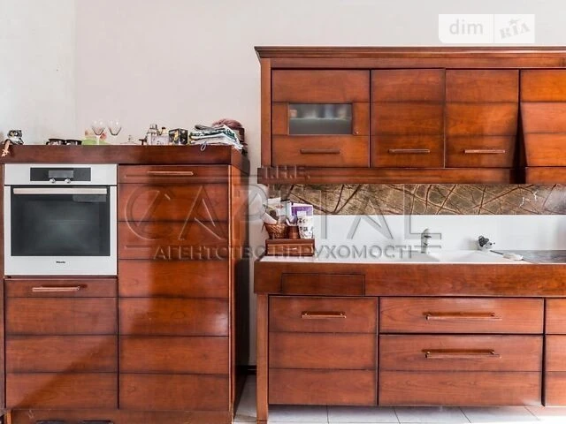 Продаж 4к квартири 158 кв. м на вул. Ковпака 17 • ID 3471938