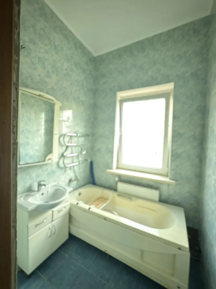 For sale, a nice house in Varvovka