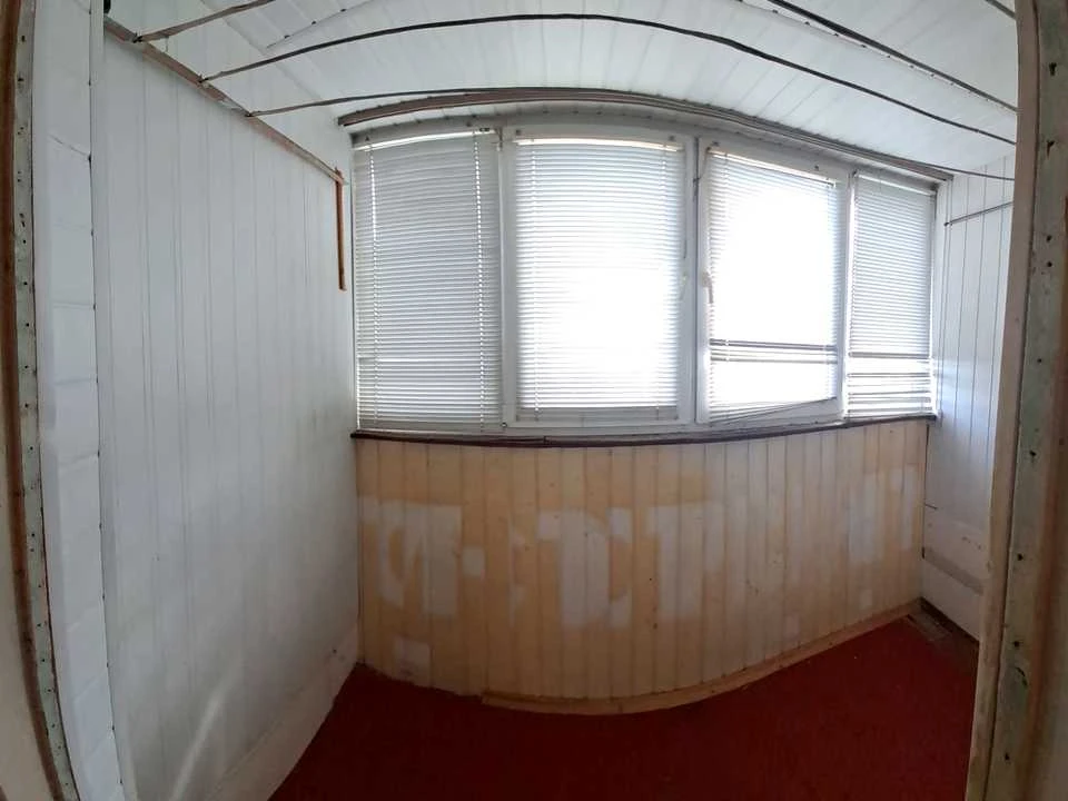 Apartment. Priberechna St.