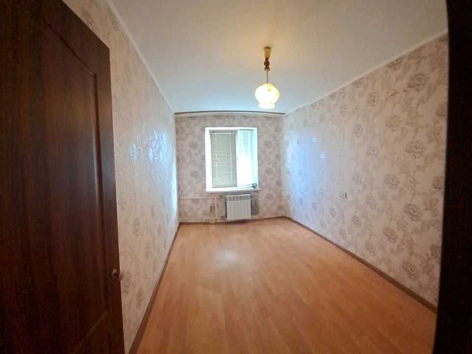 Apartment. Priberechna St.