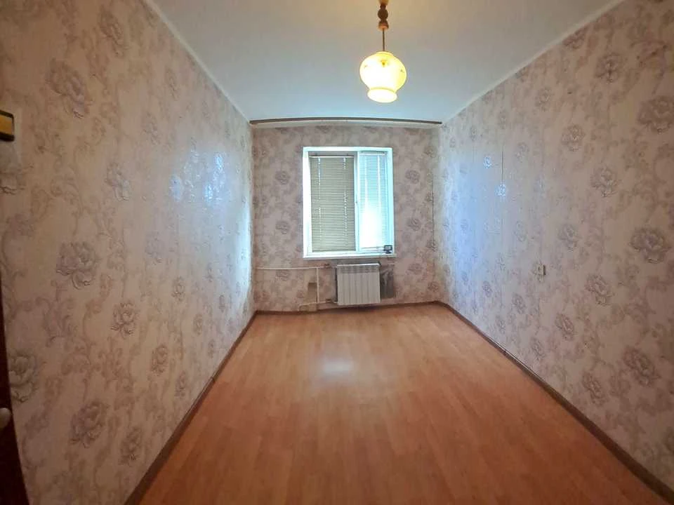 Apartment. Priberechna St.