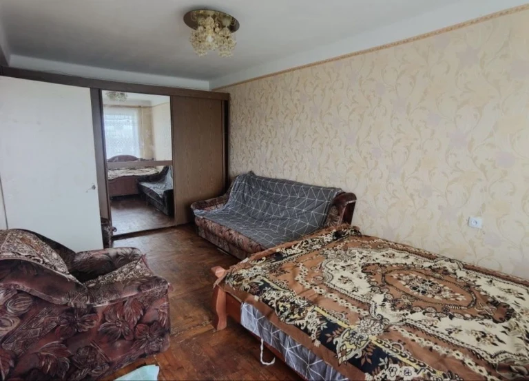 Sale of a 1-room apartment, Ювілейний Avenue, near the Свіжина store, near