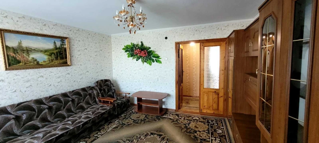 Sale of a 3-room apartment on Bandery Street, Hmelnitsky (owner)