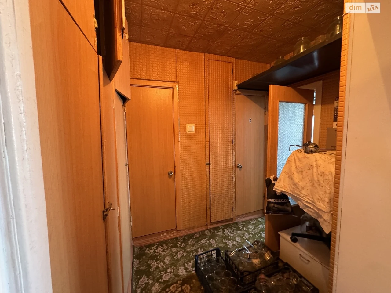 Apartment for Sale: Central