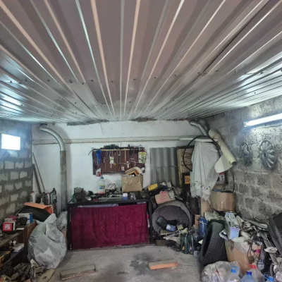 For sale: Brick garage