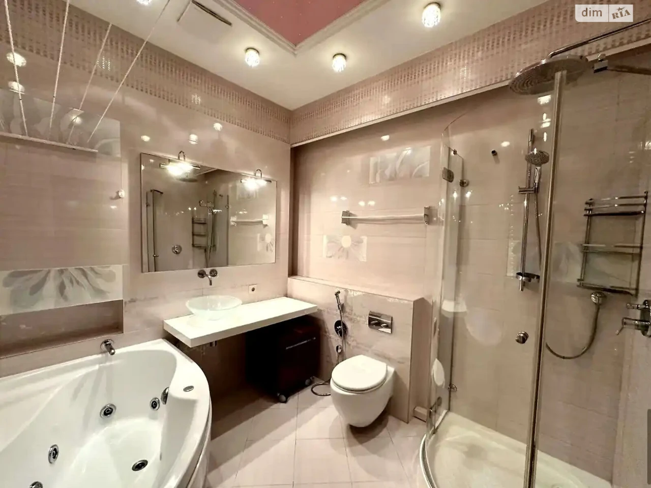 Apartment for Sale - Obolonnaya