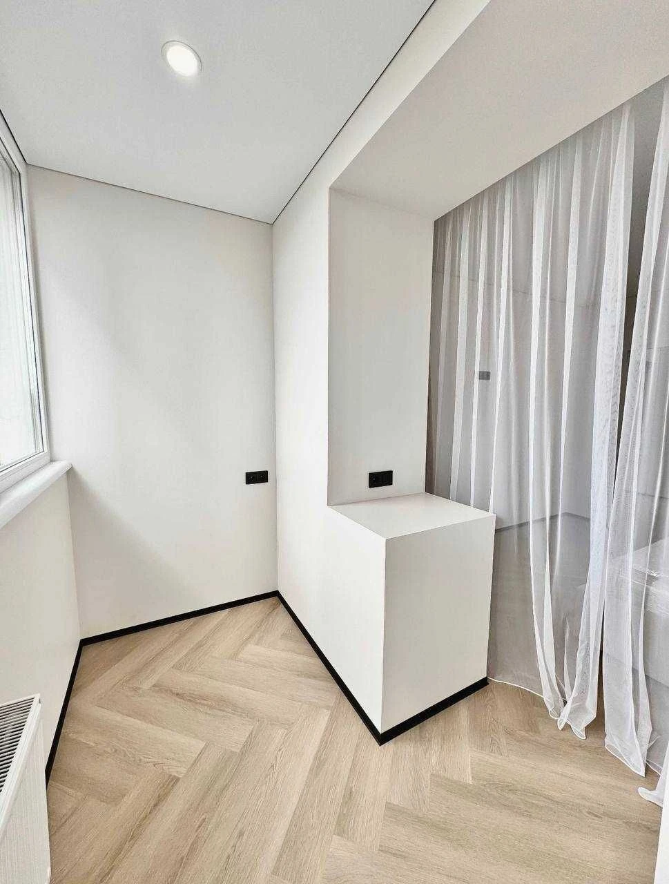 Levada Residence, For Sale STYLISH 2-room apartment in the CENTER! Metro Ga