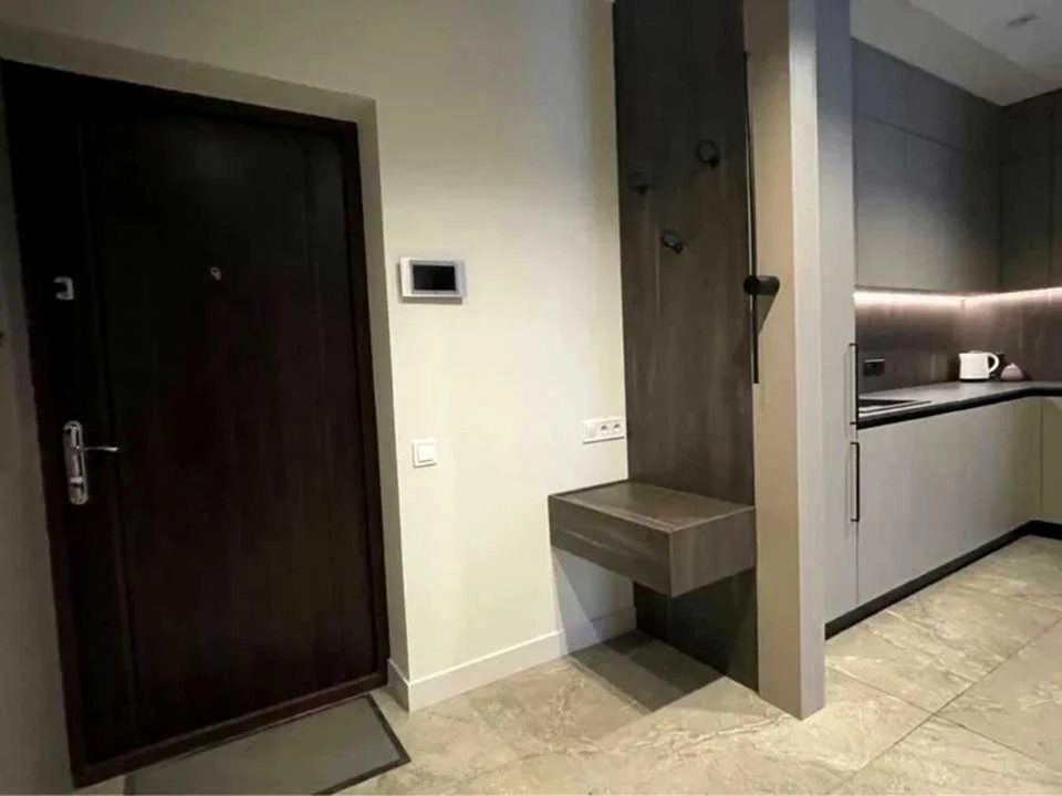 Apartment. Kyiv, Hlibochyska Street