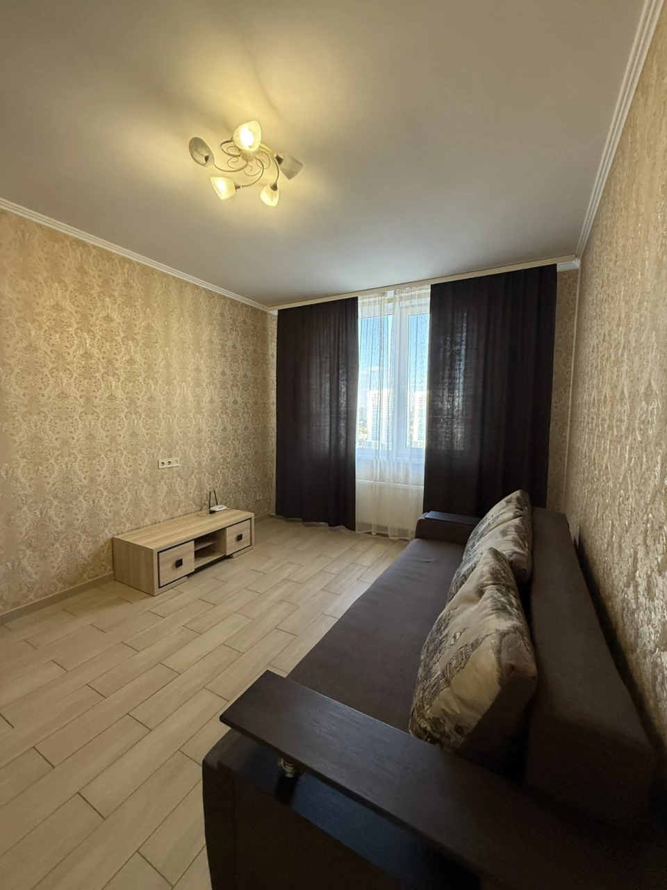 Urgent!Hot Offers!Sale of 1 room apartment on Marshal Zhukov