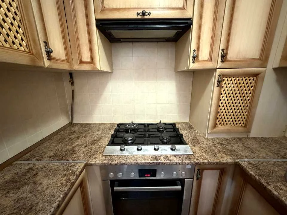 Apartment. Chernivtsi, Arkadia Zhukovskogo Street