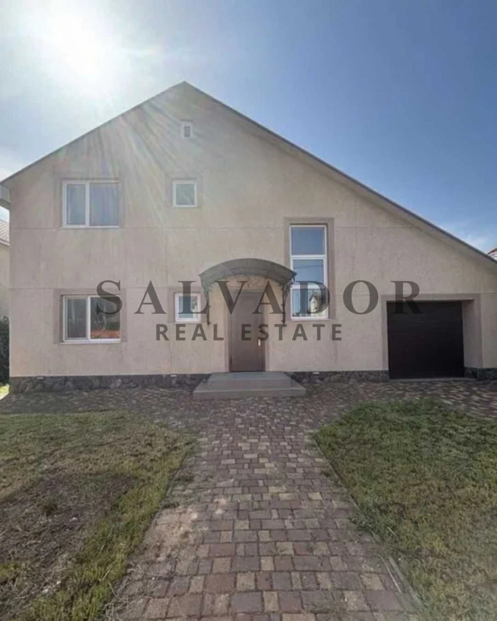 Продаж просторого будинку 219 м² на 9 сотках, Червоний Хутір