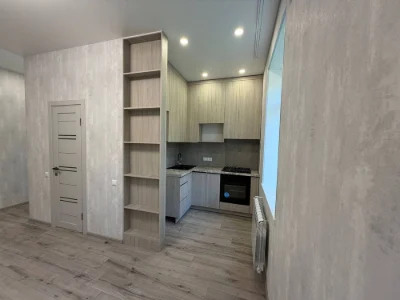 Selling 2-bedroom apartment