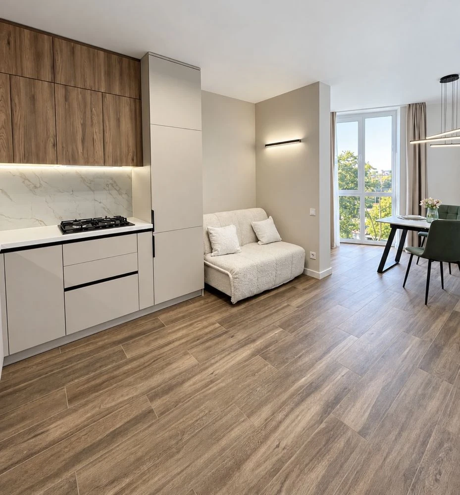 Sale of a 1-bedroom apartment in a low-rise new building