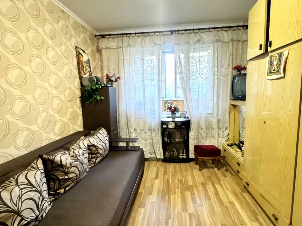 Apartment. Akademika Zabolotnogo Street, Kyiv