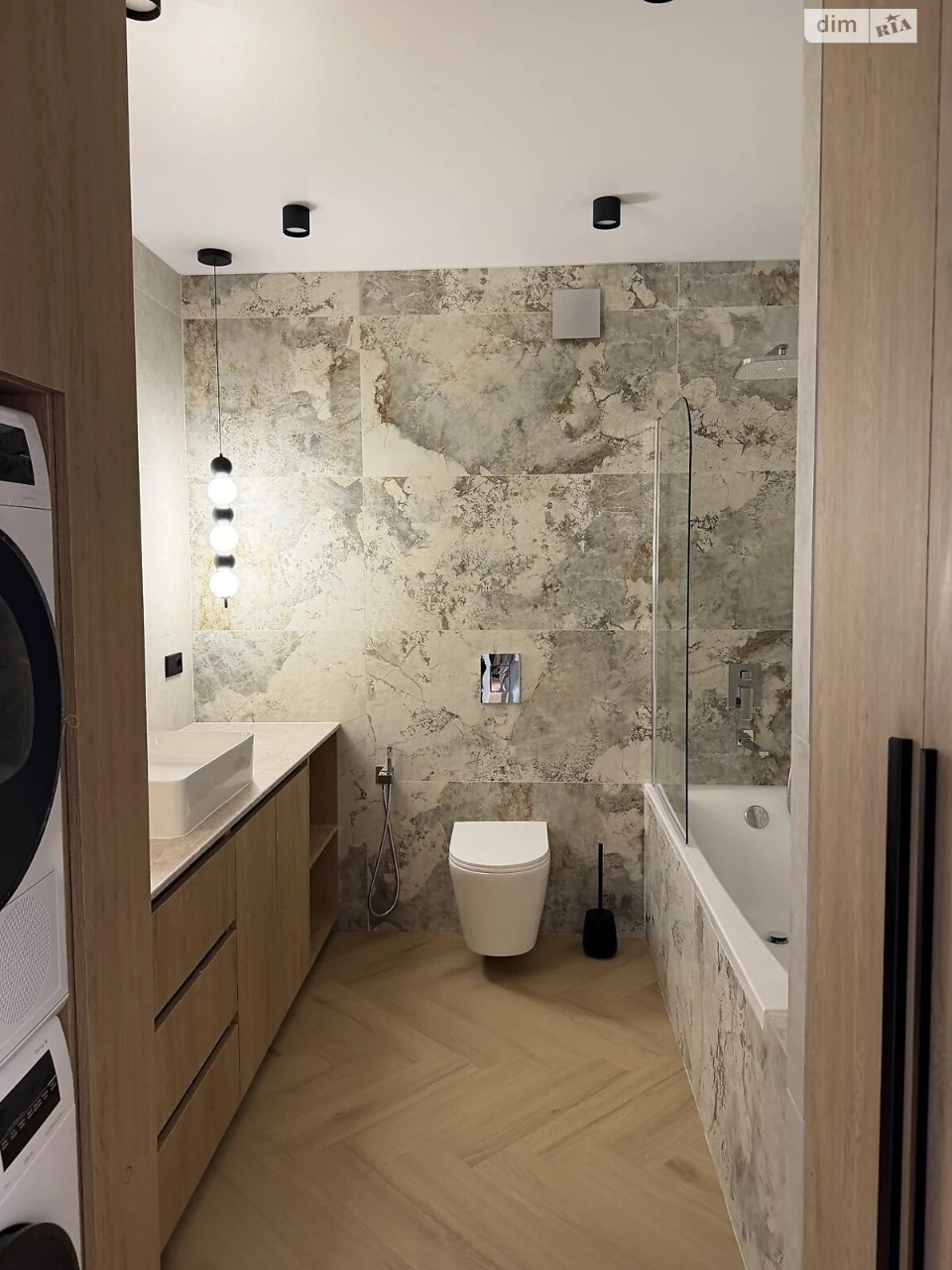 Apartment for Sale - Ozerna