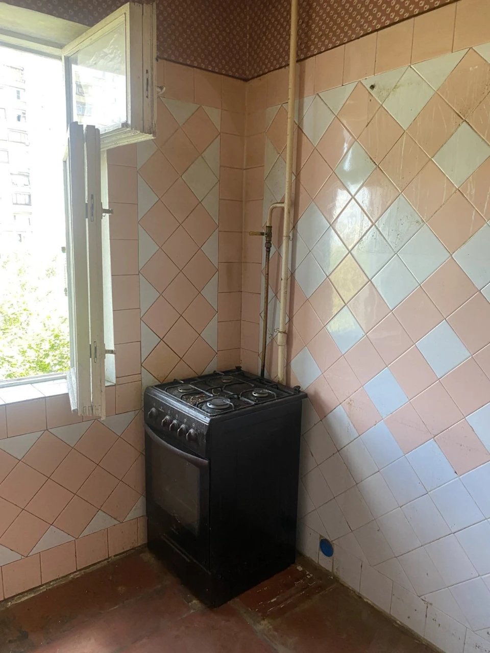 For Sale: 2-bedroom apartment in Kyiv, Darnytsky district, Street