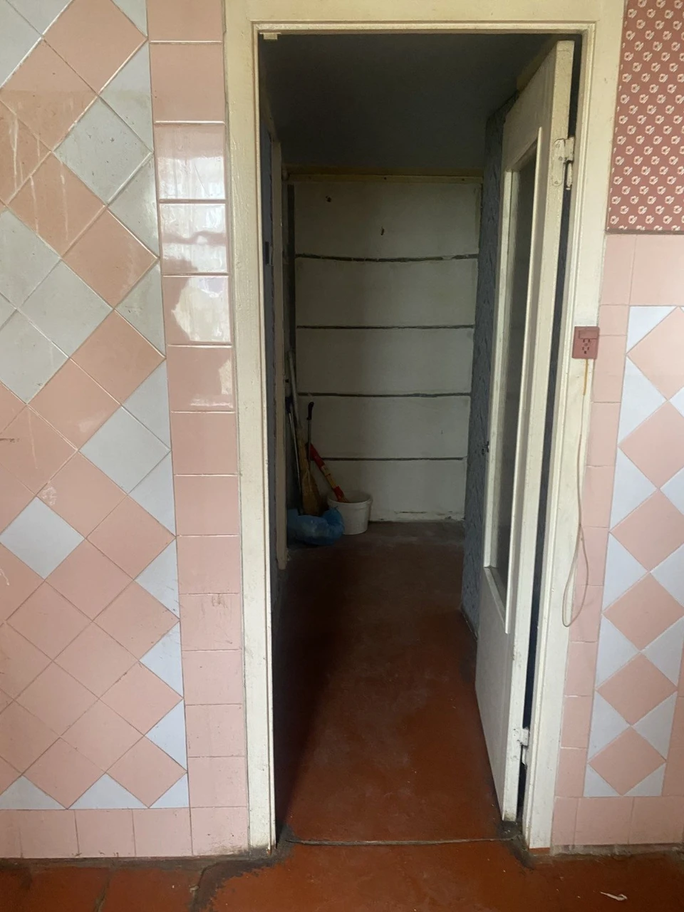 For Sale: 2-bedroom apartment in Kyiv, Darnytsky district, Street