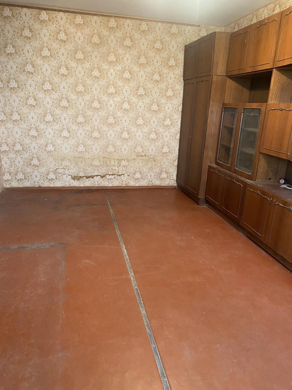 For Sale: 2-bedroom apartment in Kyiv, Darnytsky district, Street