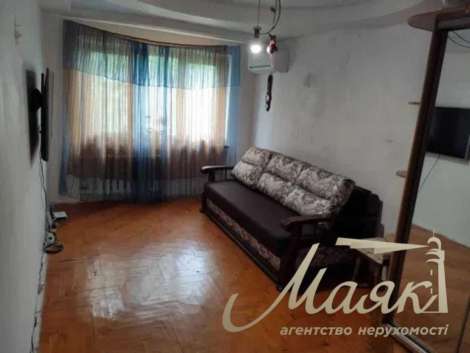 3-room apartment for sale, Dniprovskyi district, Re street