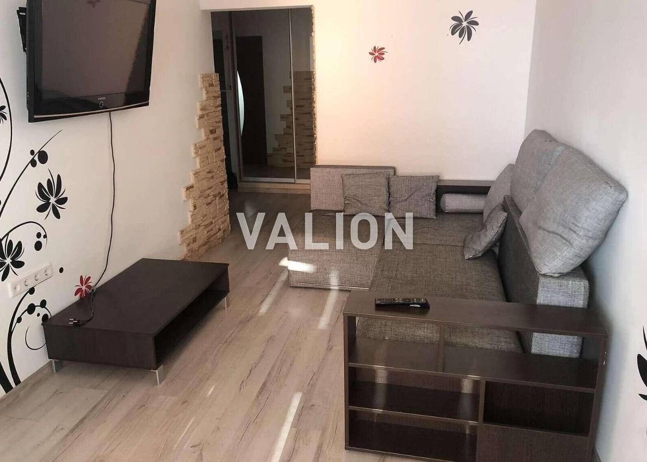 Sale of a 1-bedroom apartment on Volodymyr Yasюк Prospect, 6