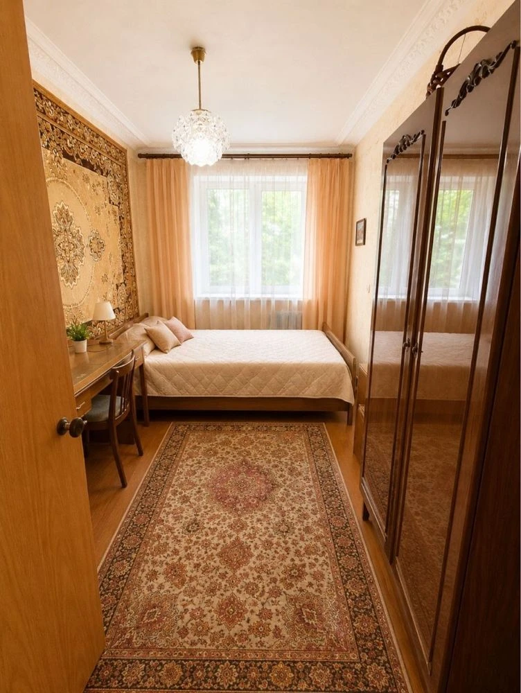 2-room apartment for sale on Pobedy Square, Komsomolov Street