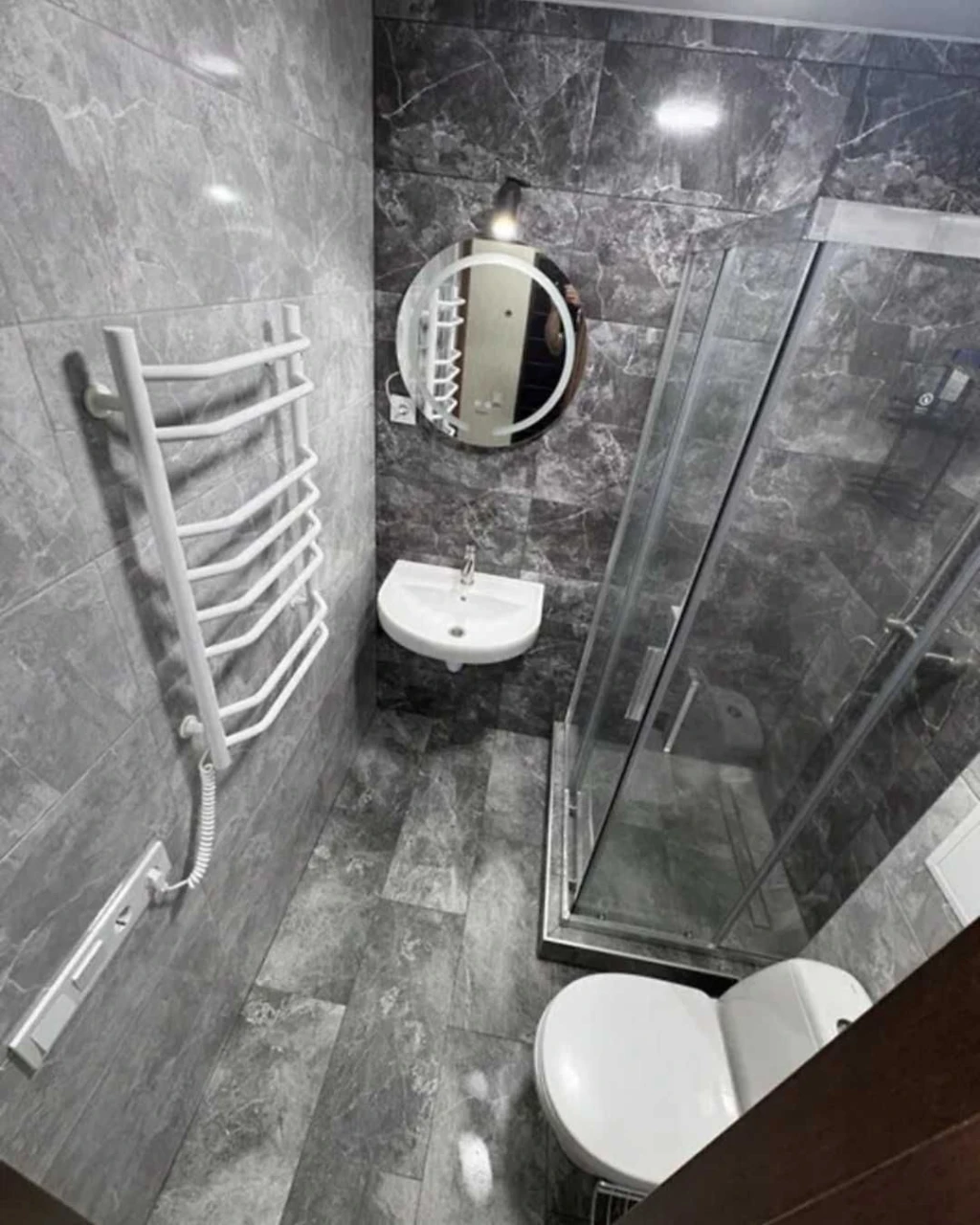 Продам 1 кВ 36 М2 метро Науки центр