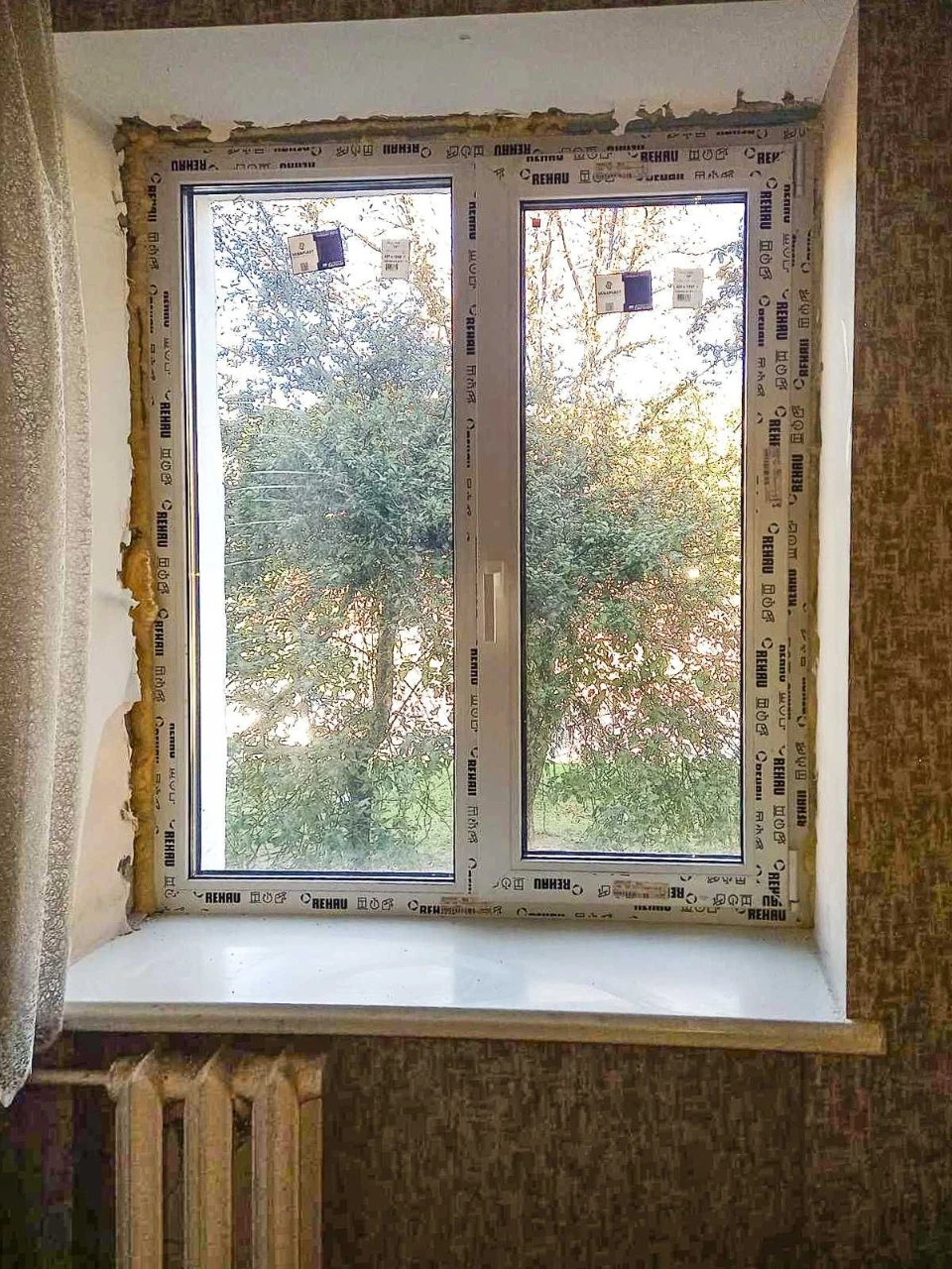 Реальный вариант. Продам 2 комн. квартиру метро 23 Августа,