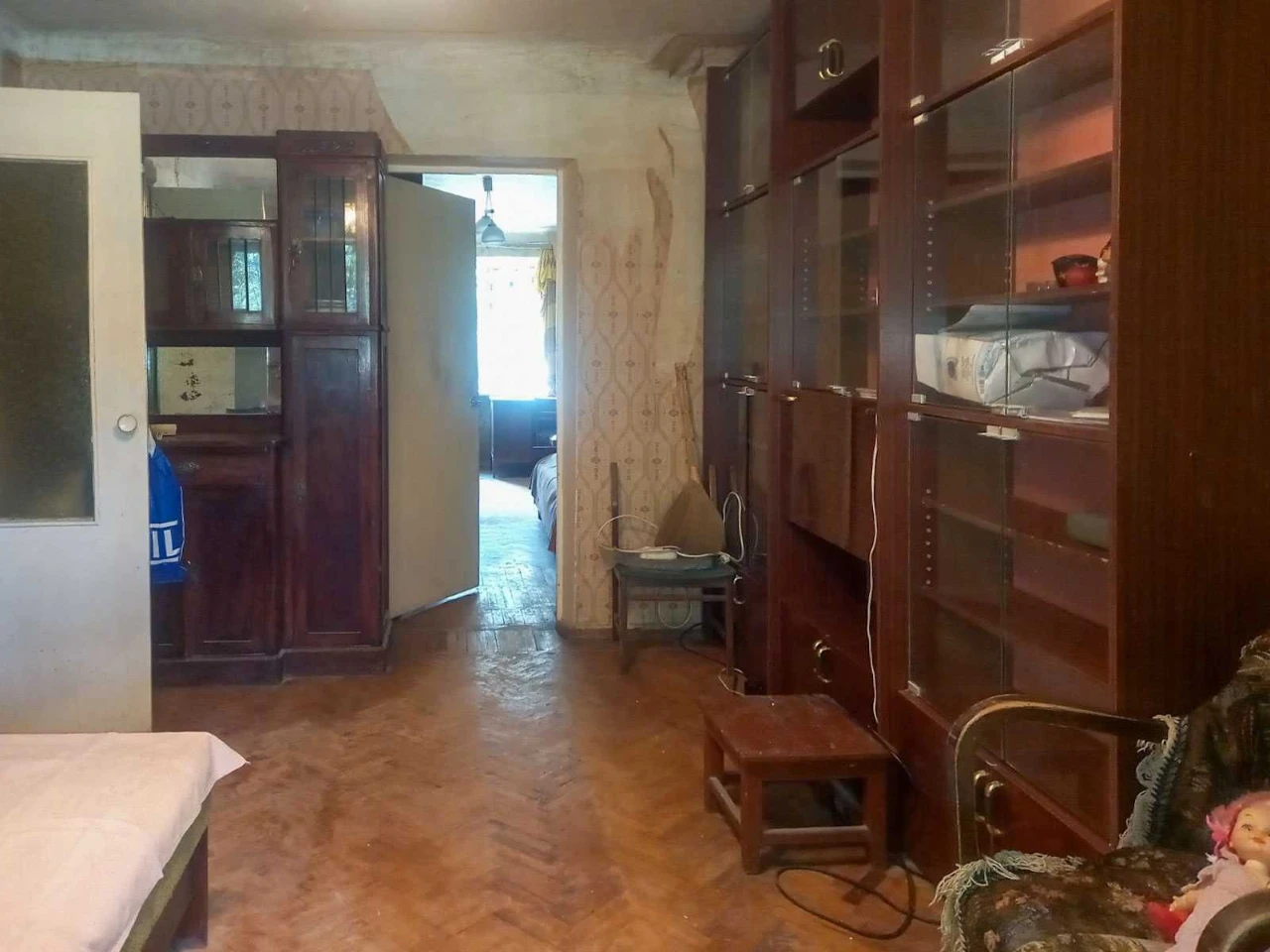 Реальный вариант. Продам 2 комн. квартиру метро 23 Августа,