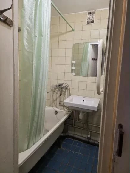 Продаж 3-к. квартири, вул. Бригади Хартія 49, м.Масельского