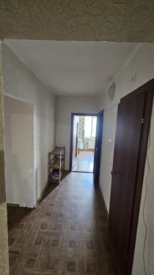 2-кімнатна квартира в довгостроковій оренді, з автономним опаленням