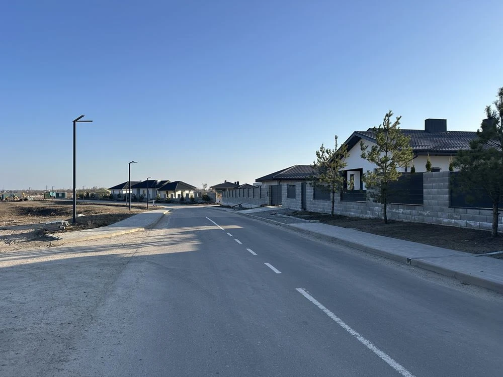 Квартира в новобудові. Будинок на 8 квартири