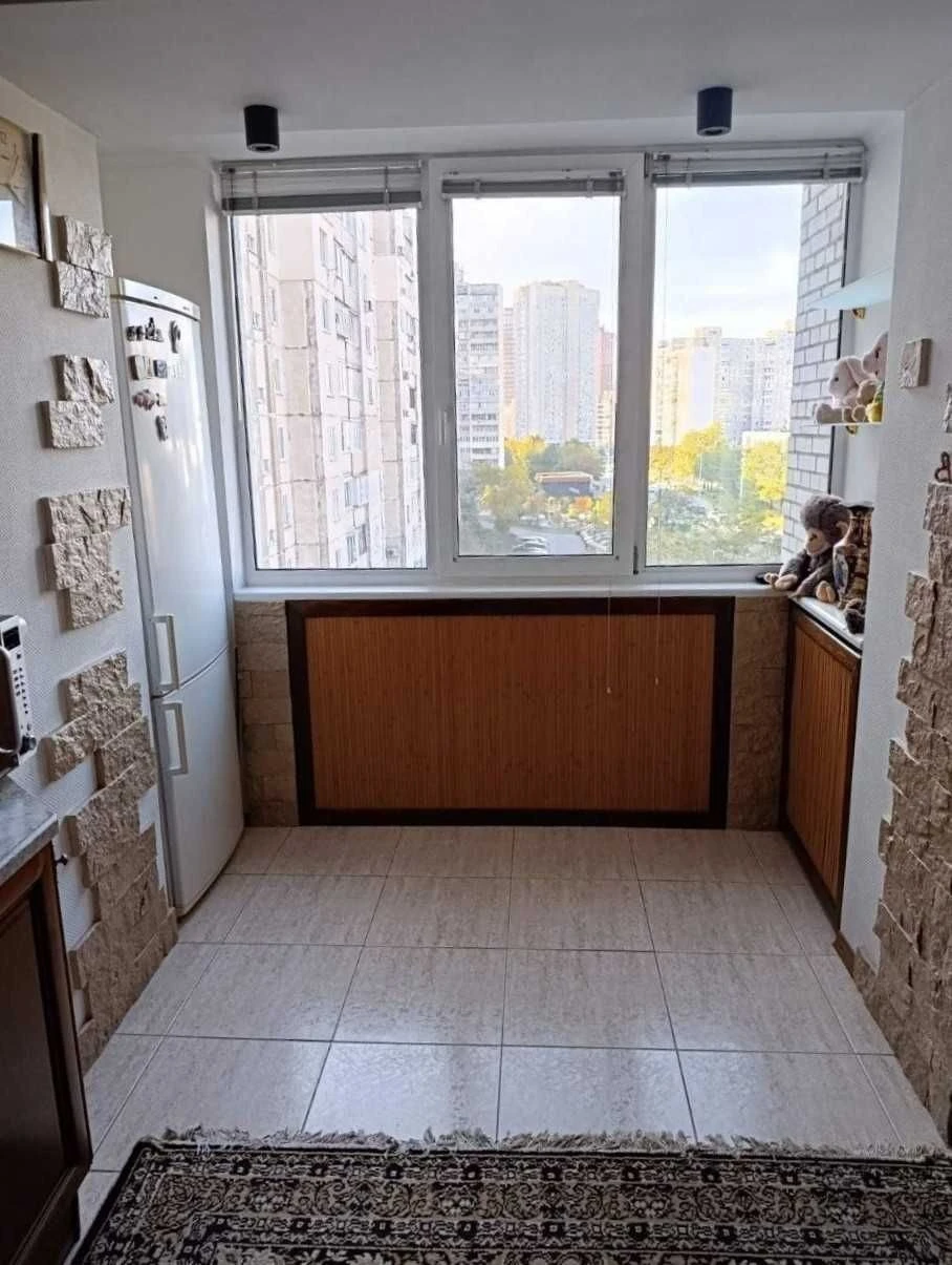 3 rooms at 7A Koshytsia Street, Kharkiv, Pozniaky