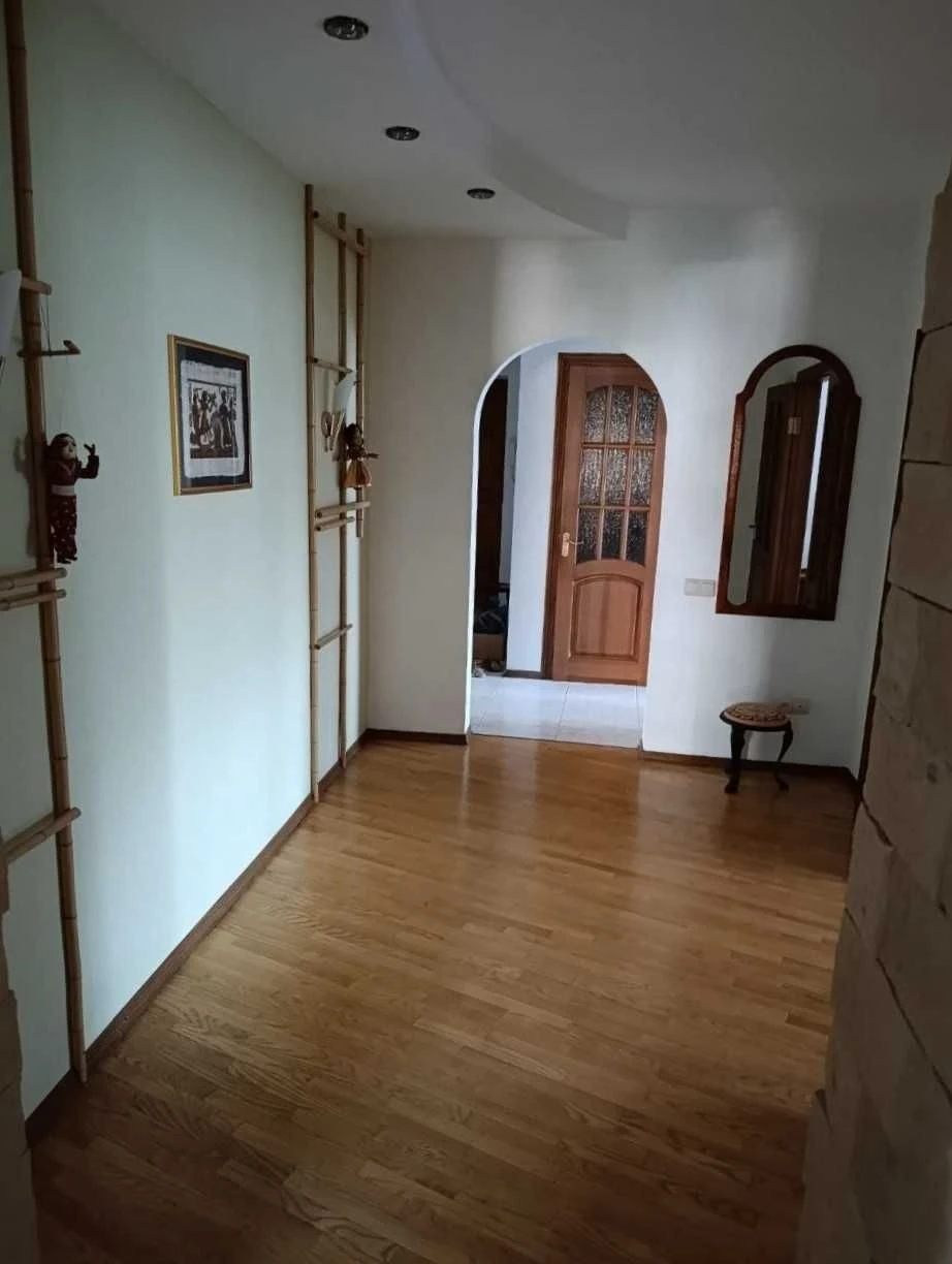 3 rooms at 7A Koshytsia Street, Kharkiv, Pozniaky