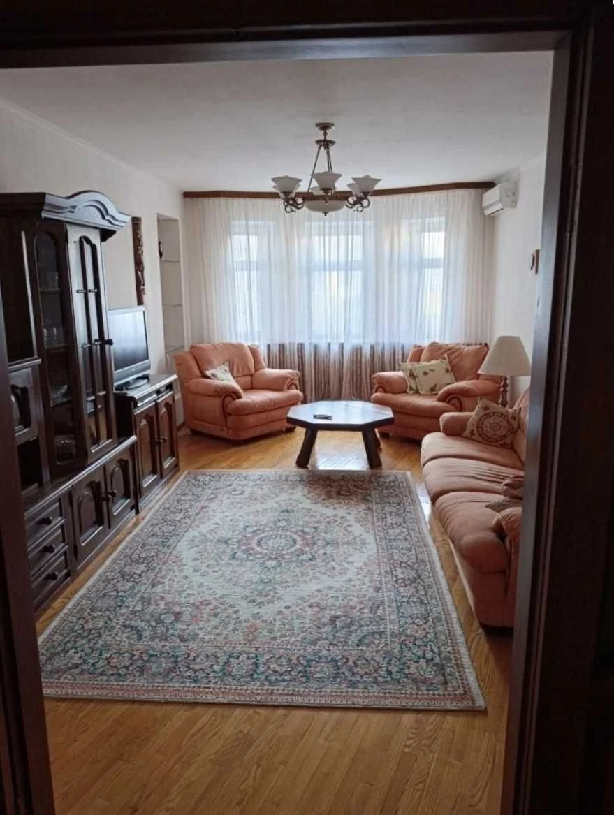 3 rooms at 7A Koshytsia Street, Kharkiv, Pozniaky