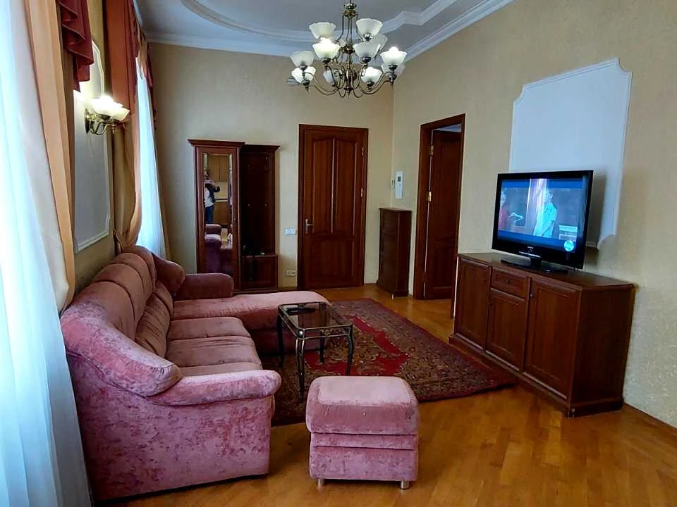 Квартира. Одесса, улица Святослава Караванского