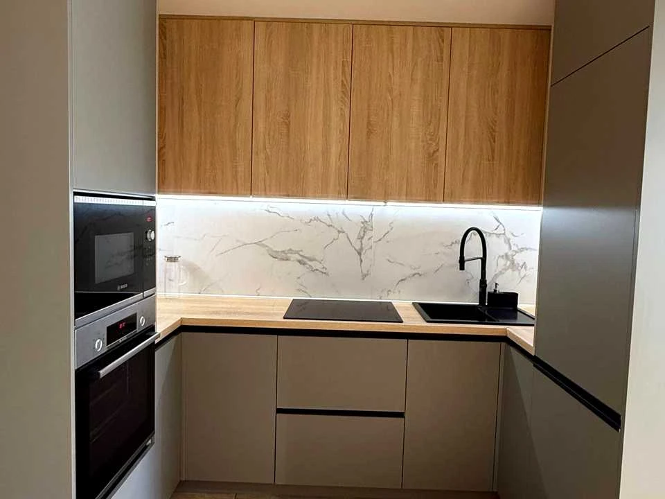 Apartment. Mykolo Metropolitan Vasyl Lipkivskyi Street
