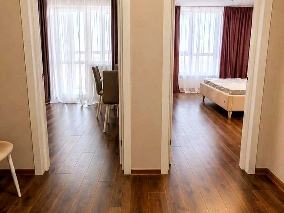 Квартира. Київ, Івана Виговського вул.