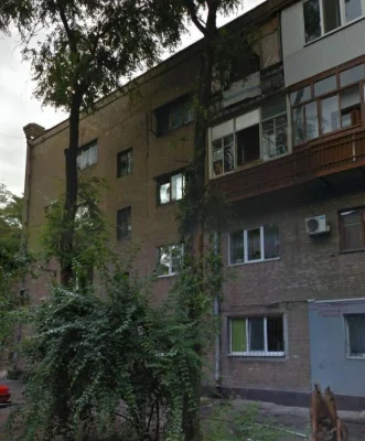 3-room apartment in the Metallurg Avenue district